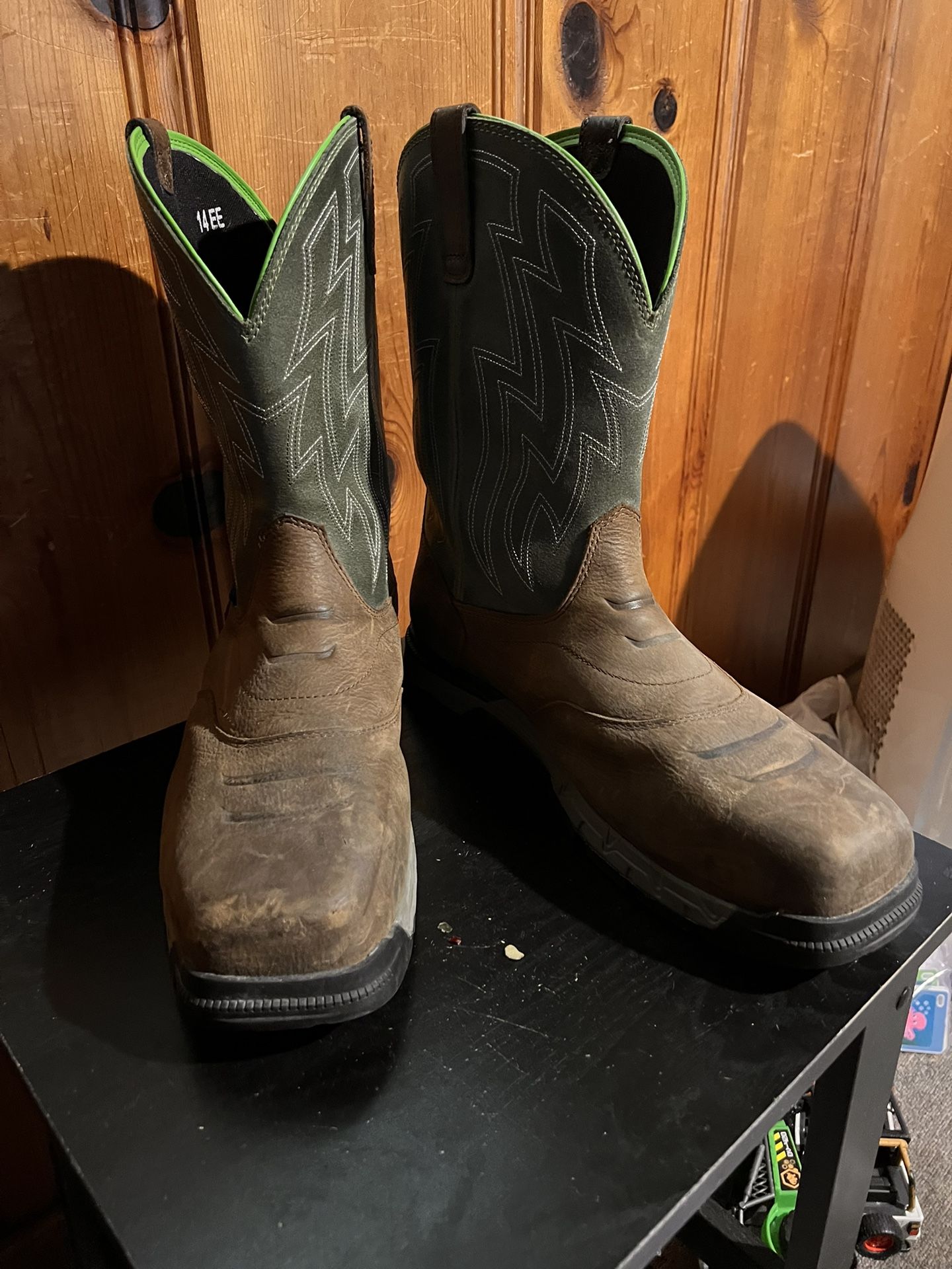 ARIAT Men's Sierra Shock Shield Steel Toe Work Boot, Size 14 EE
