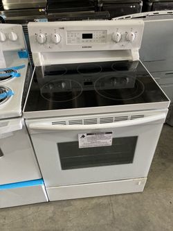  Samsung 30” electric stove white $400
