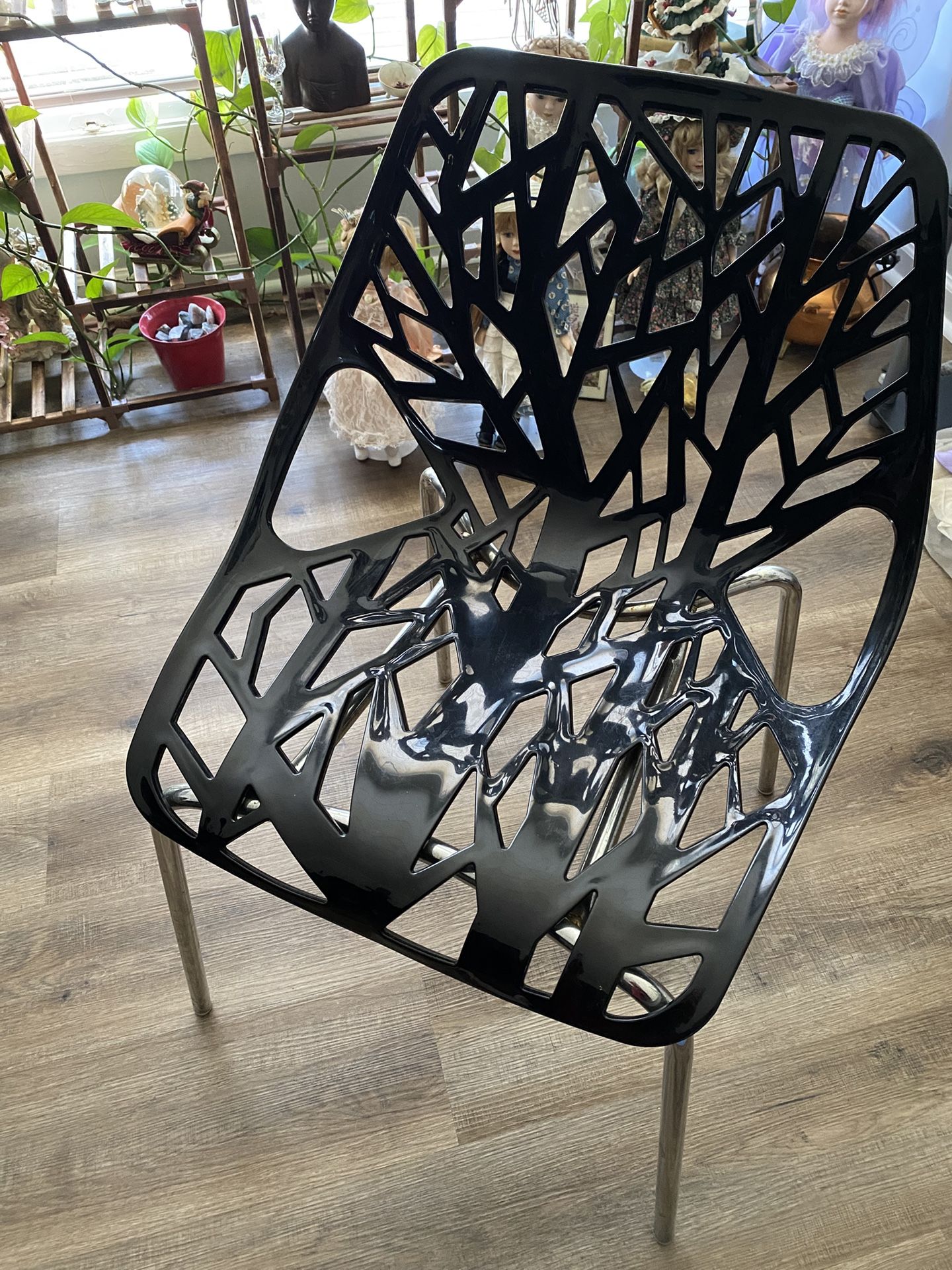 Modern Dining Chair Black Stackable Plastic Mid Century Chair, Outdoor Friendly Birch Seating for Dining Room