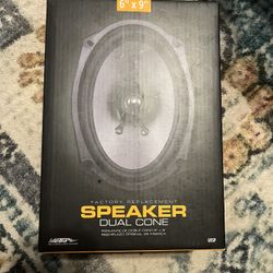 Dash Kit And Speaker 