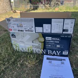 Hampton Bay Mena 44 in. LED Indoor/ Outdoor Matte White Ceiling Fan with Light Kit and Reversible Blades Included