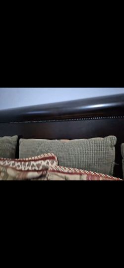 King size bed