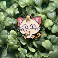 Kawaii Hungry Meowth Enamel Pin – High Quality Pokémon Collectible