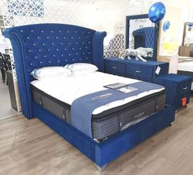 Set de cuarto Queen totalmente nueva preguntar por precio ask for price