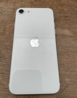 iPhone SE (FACTORY UNLOCKED)