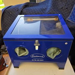 Eastwood B20 bench sandblaster