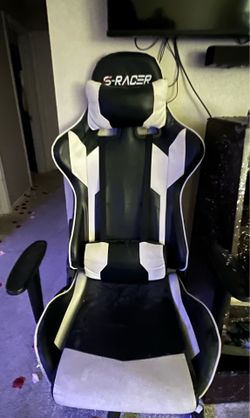 Game chair