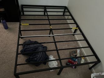 Metal bed frame for full size mattress