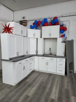 Kitchen Cabinets set