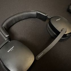 roccat syn Gaming Headphones 