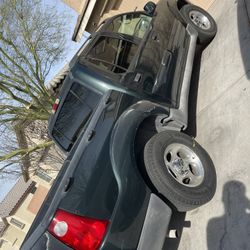 2004 Ford Explorer