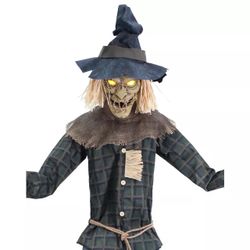 Spirit Halloween Strawman 6’7” Animatronic- OPEN BOX (Unused)