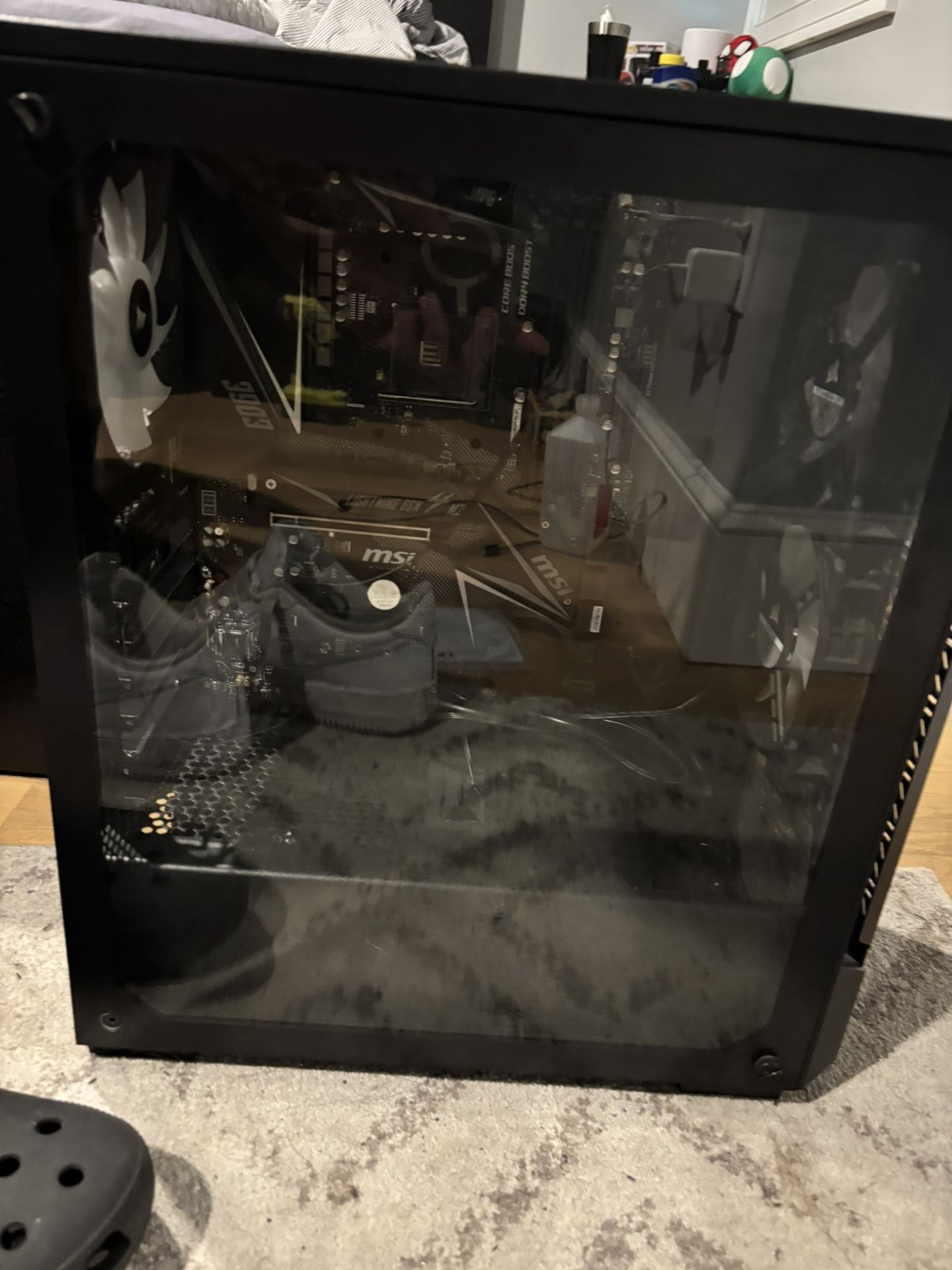 Custom Built PC (READ DESCRIPTION)
