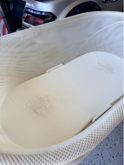 Snoo bassinet + wraps