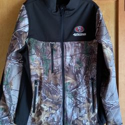 49ERS DUNBROOKE ZIP UP CAMO JACKET SIZE LARGE