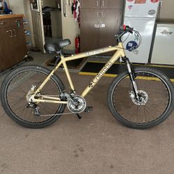 Men’s Columbia Trailhead 21 Speed Bike