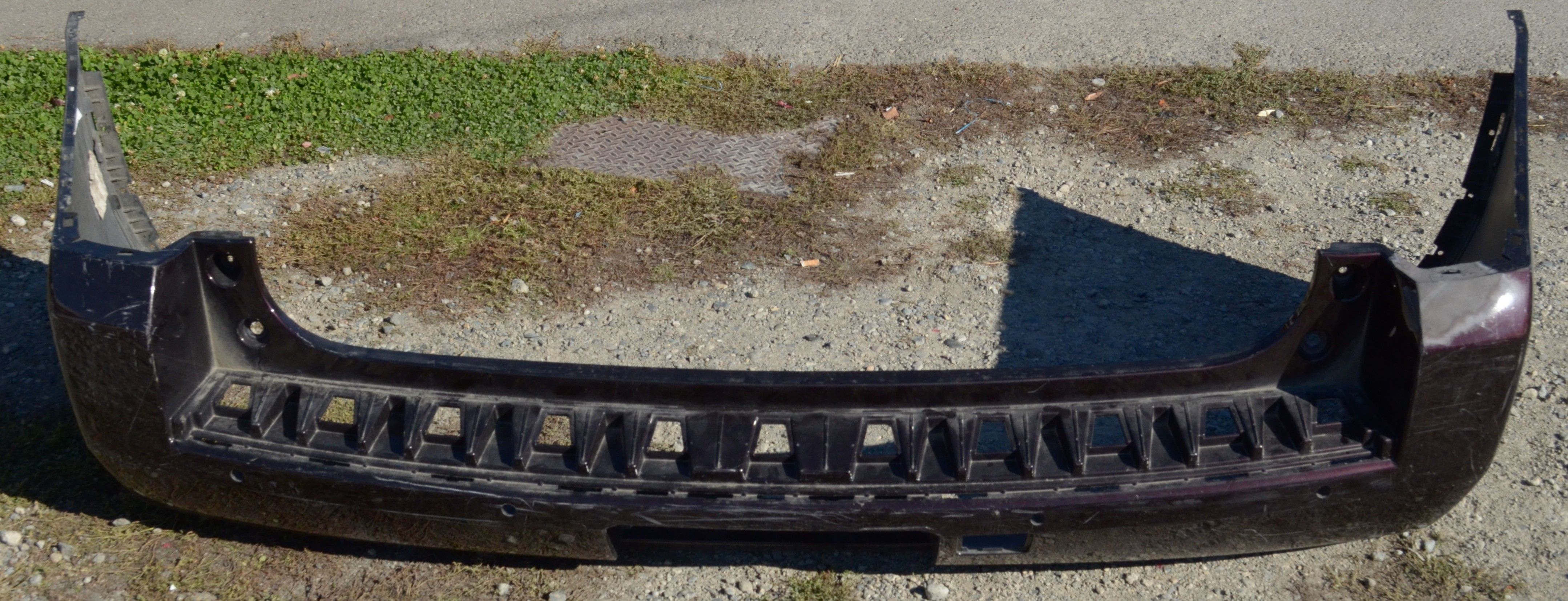 USED REF#U0248 || 2017-2019 CHEVROLET TAHOE || REAR BUMPER COVER ONLY 