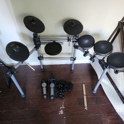 Simmons SD500 Electronic Drum Set