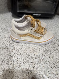 Girls Vans