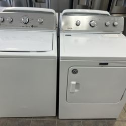 Maytag Washer And Electric Dryer Set 
