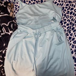 Crop top & joggers set