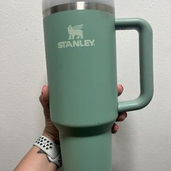Stanley 40oz
