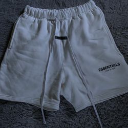 Cream Essential Shorts