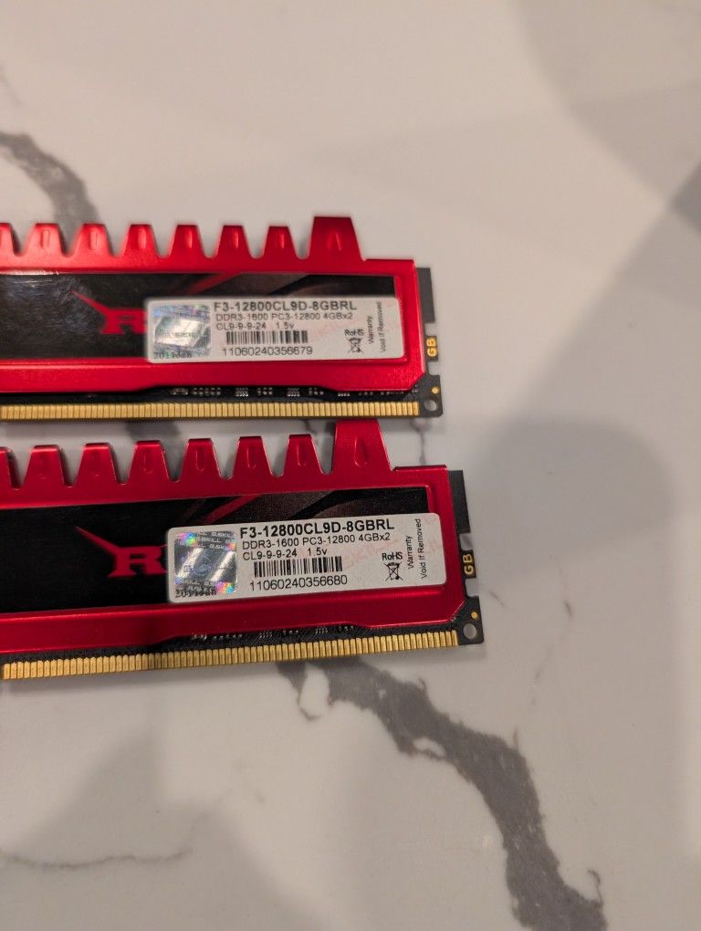 GSKILL JIGSAW DDR3 1600 8 GB RAM