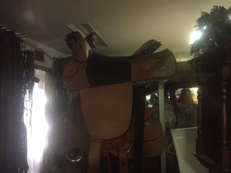 Saddle 17 inch