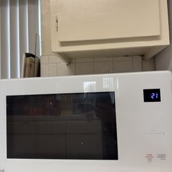 LG MICROWAVE 