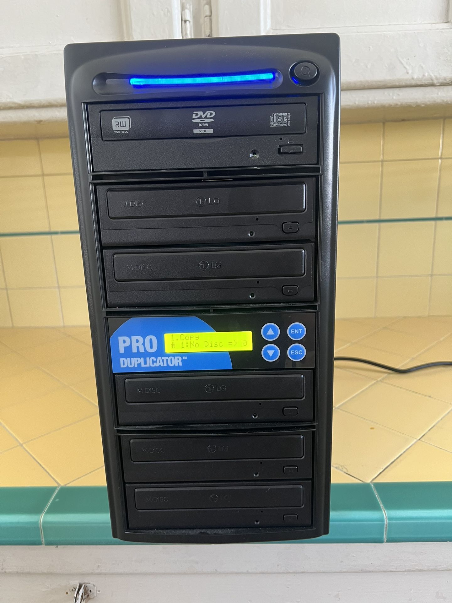 DVD/CD Pro Duplicator