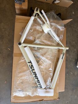 Tsunami snm100 fixed gear bike