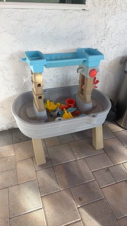 Water table for toddlers