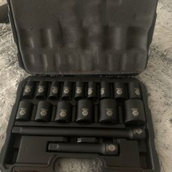 Tack Life HIS2A 17 Pcs Socket Set