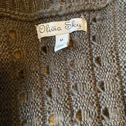 Women’s Sweaters 