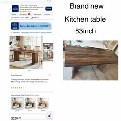 Brand new kitten, Table