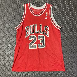 Vintage RARE MICHAEL JORDAN #23 Red Chicago Bulls Champion NBA Jersey XL Size 48