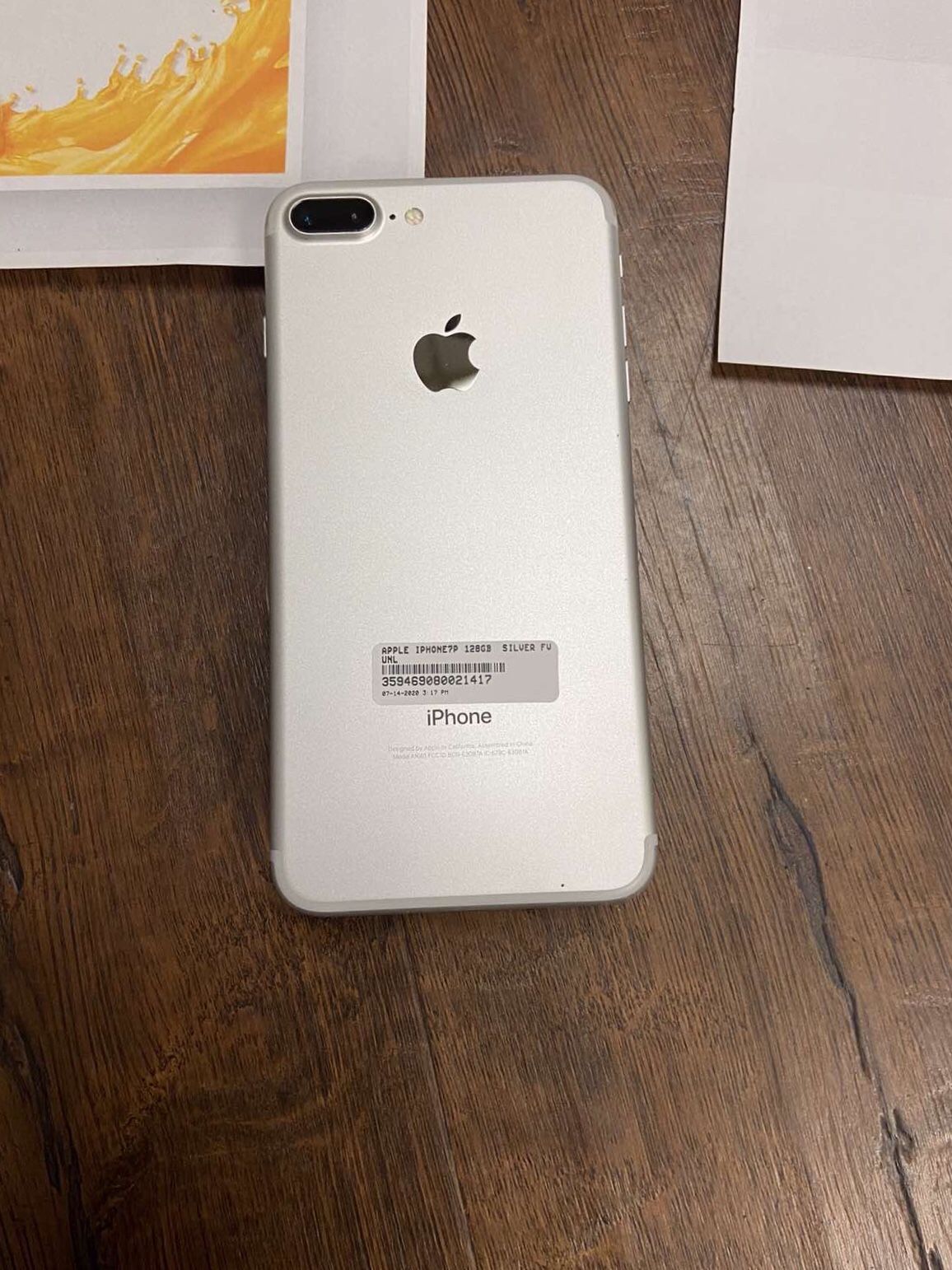 Iphone 7plus(32gb)unlocked,excellent Condition With Warranty