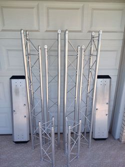 Trusst Dj lighting truss $400