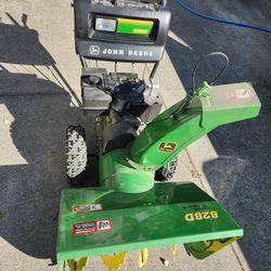 John Deer Snow Blower 