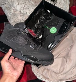 Jordan 4 black cats