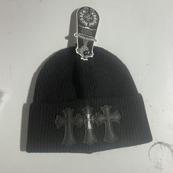 Black chrome heart beanie