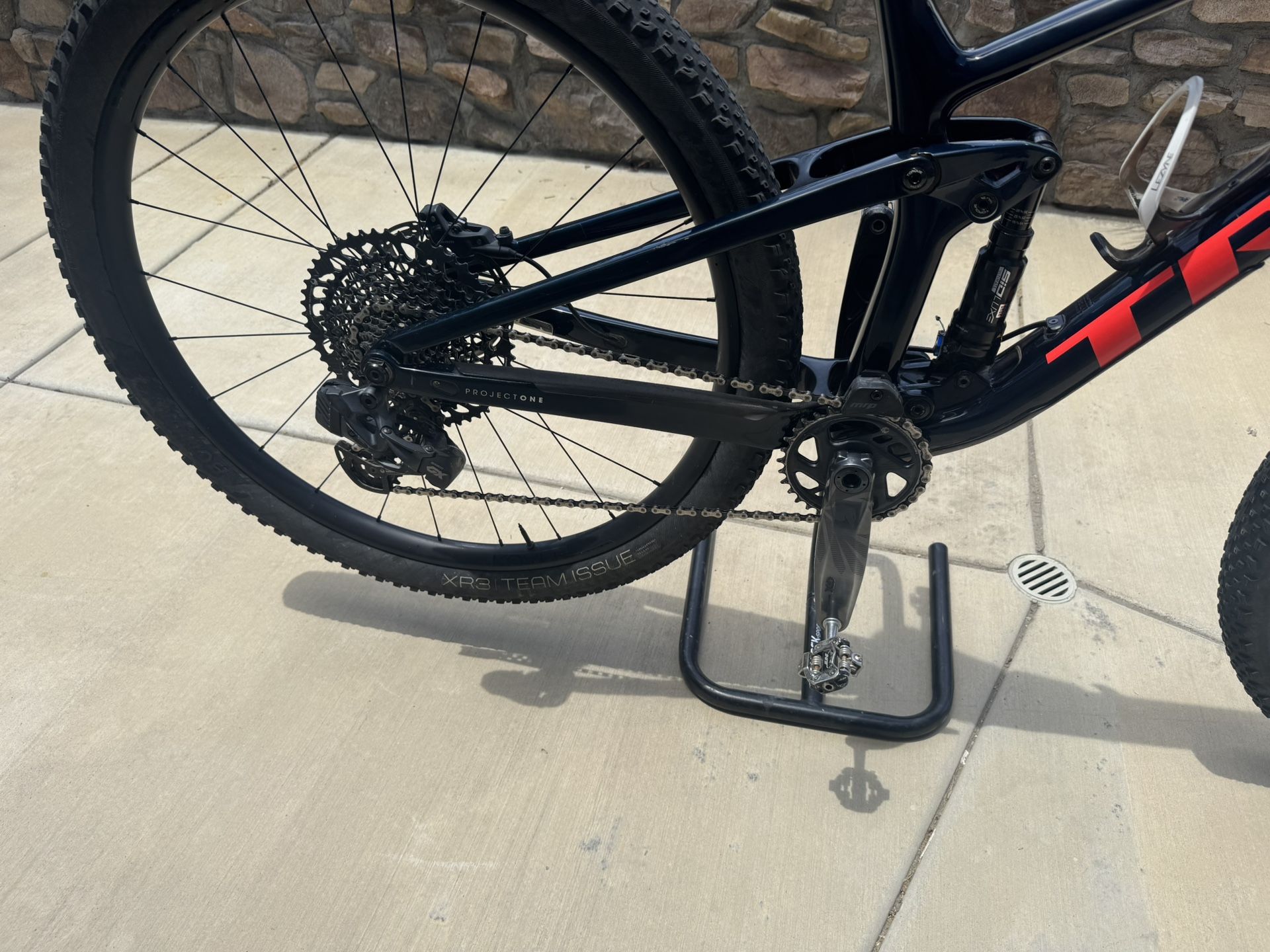 2022 Trek Top Fuel 9.8 GX AXS