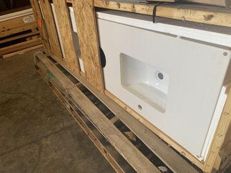 Commercial Bathroom Three Sink Top