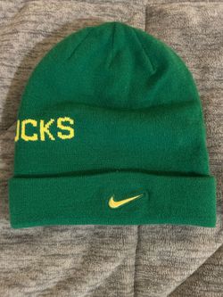 Nike Oregon Ducks reversible beanie