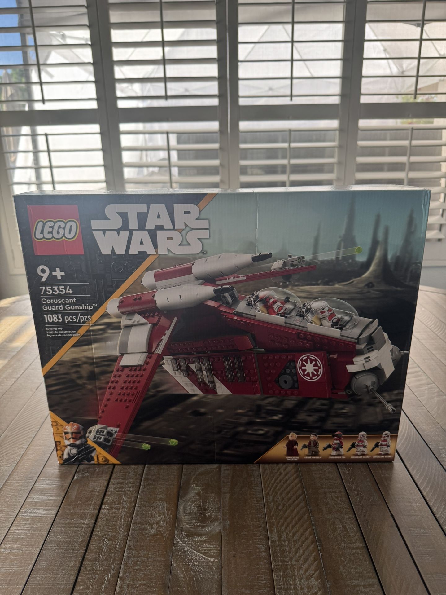LEGO 75354 Coruscant Guard Gunship – Factory Sealed – $125