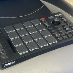 AKAI MPC Studio