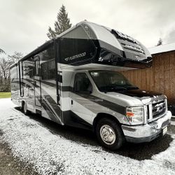 2010 Fleetwood Tioga Motorhome 