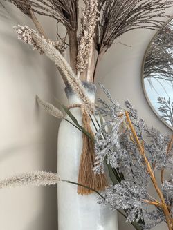 2 large decor with dry flowers