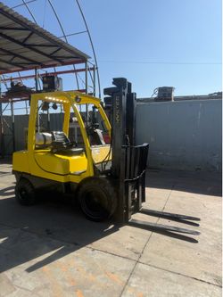 Forklift